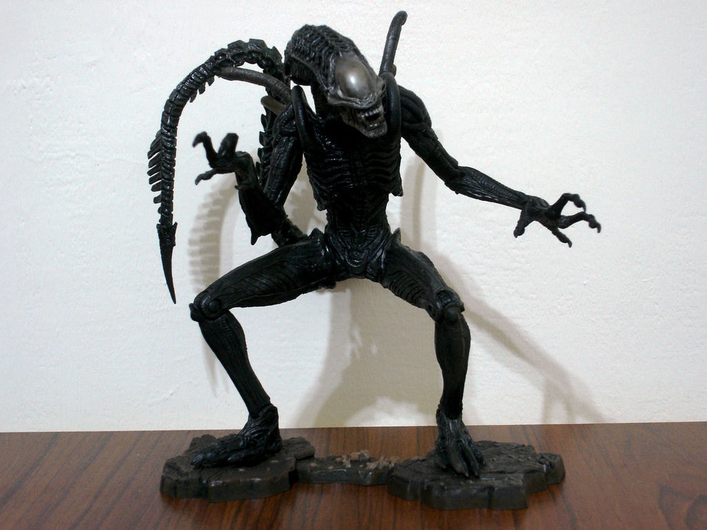 NECA《異形戰場2》士兵異形模型(電影所有角色全數到齊) NECA《異形戰場2》士兵異形模型(電影所有角色全數到齊)