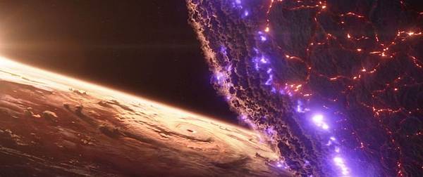 ....avengers-infinitywar-movie-screencaps.com-13413(Movie Screencaps.com)(Avengers  Infinity War - Thanos Throws A Moon).jpg