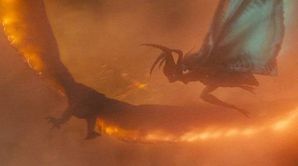 不清new-screenshots-from-godzilla-2-king-the-monsters-now-online-our-gallery-3(TV Spot Ghidorah).jpg