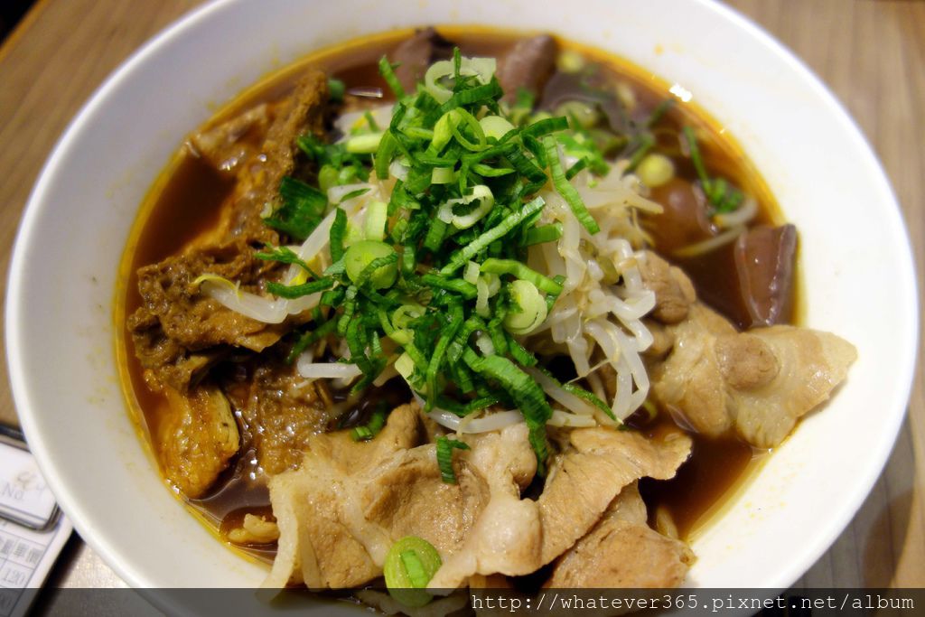 食 | 台北國父紀念館 麻膳堂 MAZENDO  麵 餃子 炒飯 推荐麻辣豬肉麵