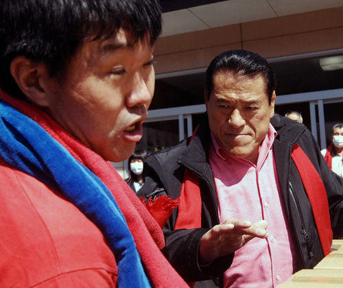 firstimage-20110410-antonio-inoki.jpg firstimage-20110410-antonio-inoki.jpg