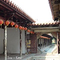 龍山寺-廊柱斑駁,歲月痕跡