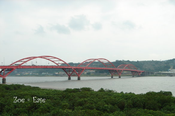 熟悉的關渡橋