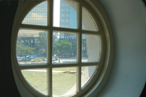 華山創意園區-圓窗
