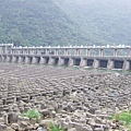 水霸，對岸是三峽。