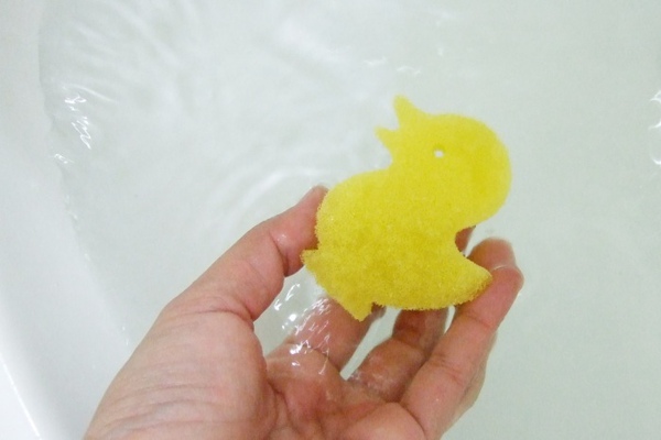 浸入水中