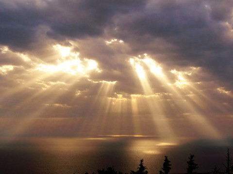 crepuscular rays_9000