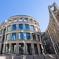 Vancouver_Public_Central_Library.jpg