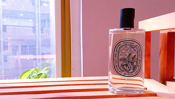 【Diptyque】 Eau Rose：玫瑰之水 1.jpg