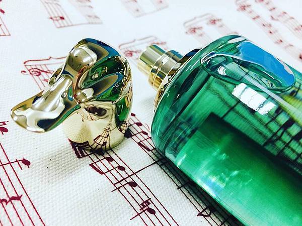【Penhaligon’s】The Impudent Cousin Matthew (惡名昭彰的馬修表哥 綠頭鴨1.jpg 【Penhaligon’s】The Impudent Cousin Matthew (惡名昭彰的馬修表哥 綠頭鴨1.jpg