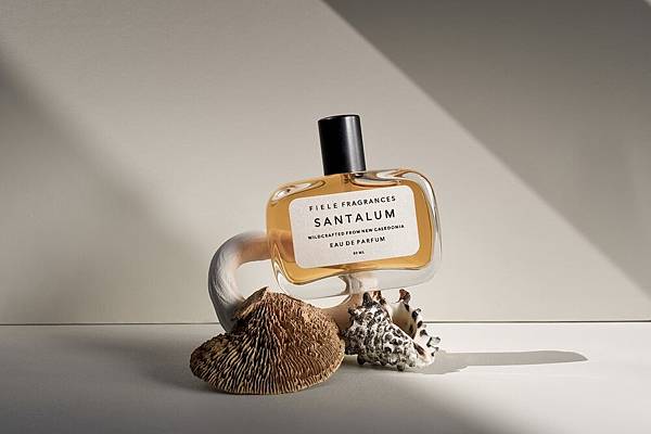 【Fiele Fragrances】Santalum (檀香)2.jpeg