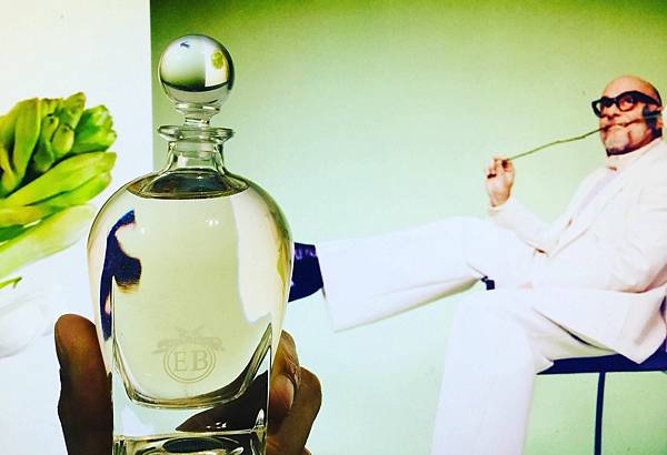 【Eric Buterbaugh】Regal Tuberose(晚香玉的塊莖)1.jpg 【Eric Buterbaugh】Regal Tuberose(晚香玉的塊莖)1.jpg