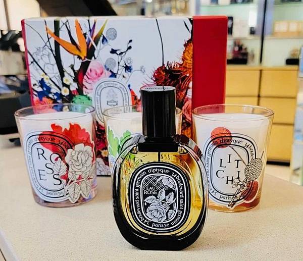 【Diptyque】Eau Rose Eau de Parfum (限量玫瑰之水淡香精)7.jpg