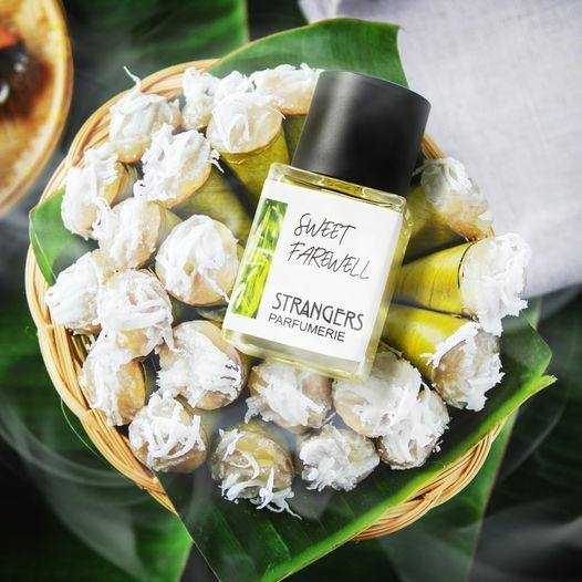 【Strangers Parfumerie】Sweet Farewell (甜蜜的告別香蘭糯米卷)1.jpg 【Strangers Parfumerie】Sweet Farewell (甜蜜的告別香蘭糯米卷)1.jpg