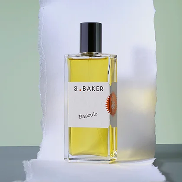 【Sarah Baker Perfumes】Bascule (馬術)5.png