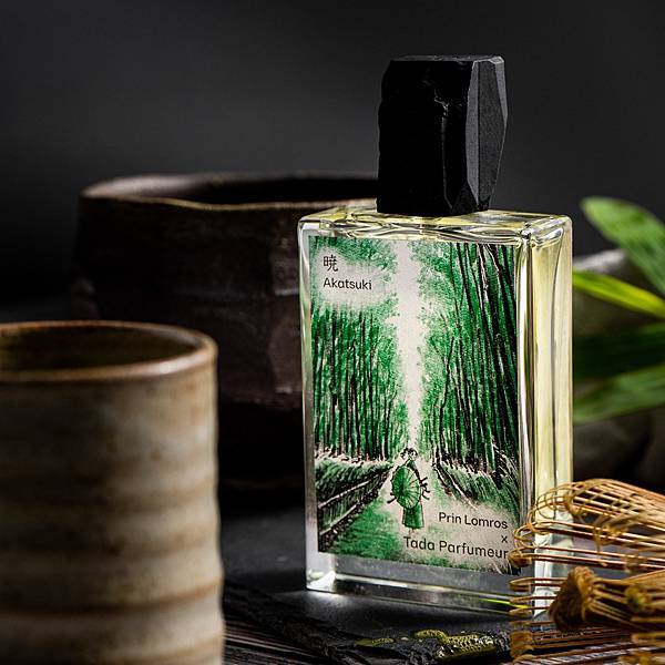 【Tada Parfumeur x Prin Lomros】Akatsuki (曉 嵐山竹林) 1.jpg 【Tada Parfumeur x Prin Lomros】Akatsuki (曉 嵐山竹林) 1.jpg