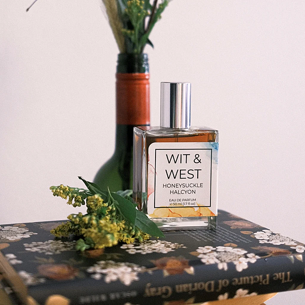 【WIT %26; WEST】Honeysuckle Halcyon (芝加哥的美好金銀)1.png 【WIT %26; WEST】Honeysuckle Halcyon (芝加哥的美好金銀)1.png