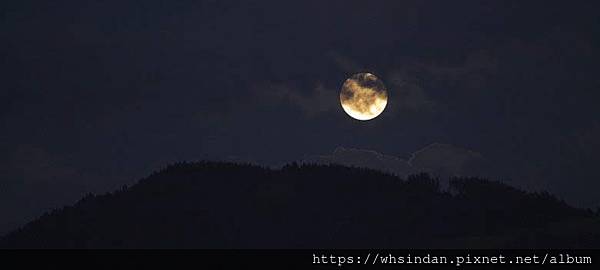 sky-moon-moonrise-night.jpg