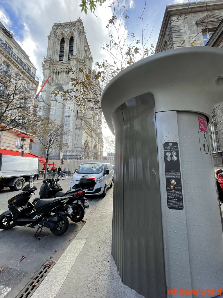 【法國巴黎】免費自動式公廁位置及使用方法小教學