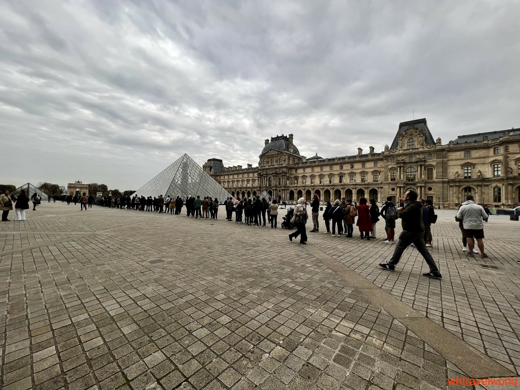 【法國巴黎自由行景點攻略3】羅浮宮交通資訊/開放時間/門票資
