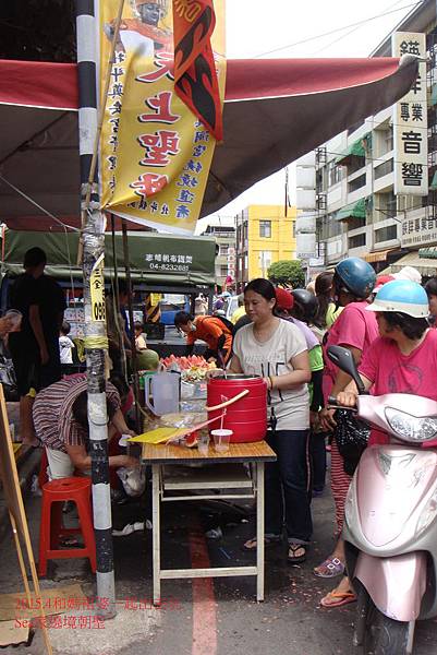 和媽祖婆一起出去玩~大甲媽祖-去程7.JPG