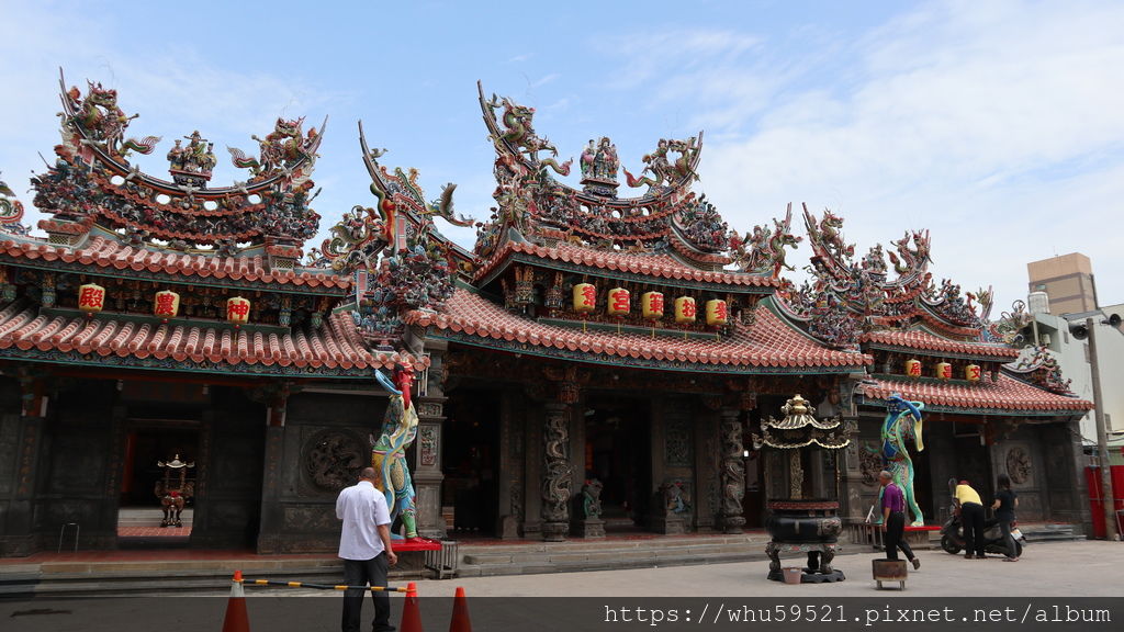 雲林縣麥寮拱範宮2.JPG