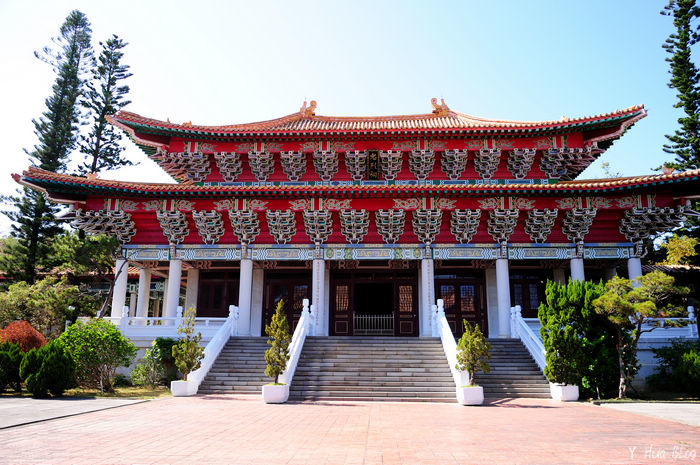 高雄旅遊景點 高雄市忠烈祠 Y Hua 就愛旅遊攝影 痞客邦