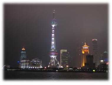 上海灘漫遊夜色-那顆就是東方明珠
