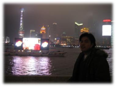 上海灘漫遊夜色-廣告遊艇