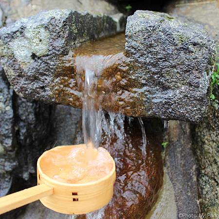 名古屋。黑部立山。山泉水