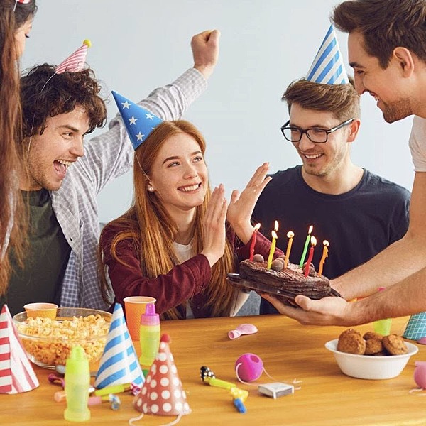 Tặng Quà Sinh Nhật Cho Người Y