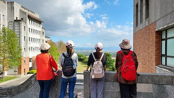 1083577.jpg 1083577.jpg