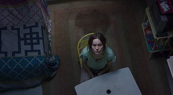 Room-Movie-01.jpg Room-Movie-01.jpg