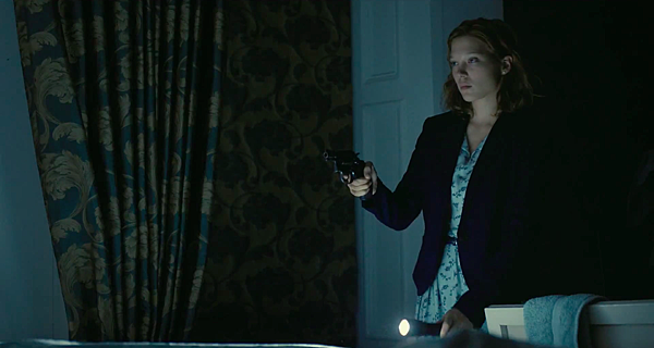 the-lobster-movie-trailer-images-stills-lea-seydoux.png the-lobster-movie-trailer-images-stills-lea-seydoux.png