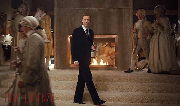 Tom-Hiddleston-High-Rise-New-Trailer-Movie-Tom-Lorenzo-Site-8.jpg Tom-Hiddleston-High-Rise-New-Trailer-Movie-Tom-Lorenzo-Site-8.jpg