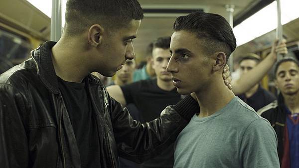 black_2015_pic02.jpg black_2015_pic02.jpg