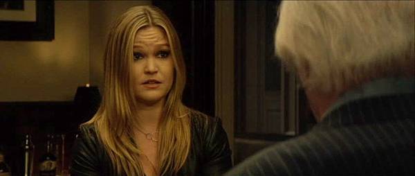 005 Julia Stiles as Jane Clemente.jpg 005 Julia Stiles as Jane Clemente.jpg