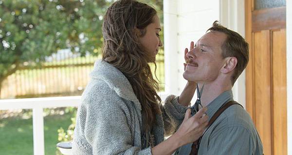 the-light-between-oceans-michael-fassbender-alicia-vikander-rachel-weisz-348549.jpg-r_1920_1080-f_jpg-q_x-xxyxx-750x400.jpg the-light-between-oceans-michael-fassbender-alicia-vikander-rachel-weisz-348549.jpg-r_1920_1080-f_jpg-q_x-xxyxx-750x400.jpg