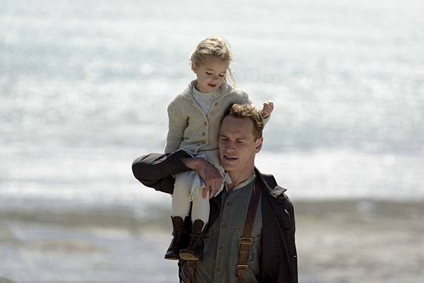 the-light-between-oceans-michael-fassbender-alicia-vikander-rachel-weisz-349486.jpg-r_1920_1080-f_jpg-q_x-xxyxx.jpg the-light-between-oceans-michael-fassbender-alicia-vikander-rachel-weisz-349486.jpg-r_1920_1080-f_jpg-q_x-xxyxx.jpg