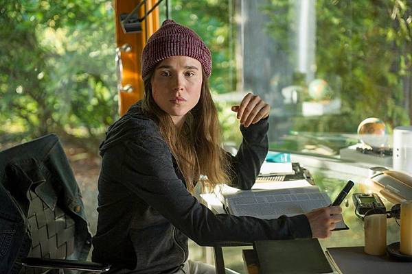 ellenpage-Into-The-Forest-2.jpg ellenpage-Into-The-Forest-2.jpg