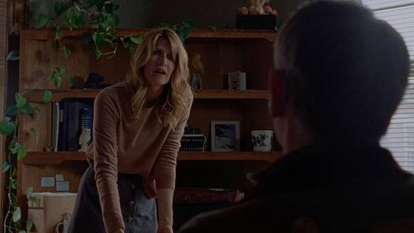 certain_women_laura_dern.jpg certain_women_laura_dern.jpg