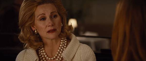 nocturnalanimals-lauralinneybouffantandpearls.JPG nocturnalanimals-lauralinneybouffantandpearls.JPG