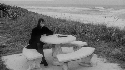 stranger-than-paradise-811037l.jpg stranger-than-paradise-811037l.jpg