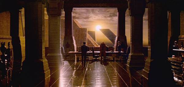 012-blade-runner-theredlist.jpg 012-blade-runner-theredlist.jpg