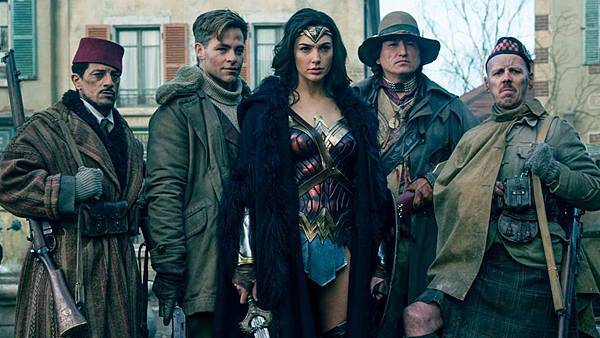 June_01_2017-wonder-woman-reviews-carousel-001.jpg June_01_2017-wonder-woman-reviews-carousel-001.jpg