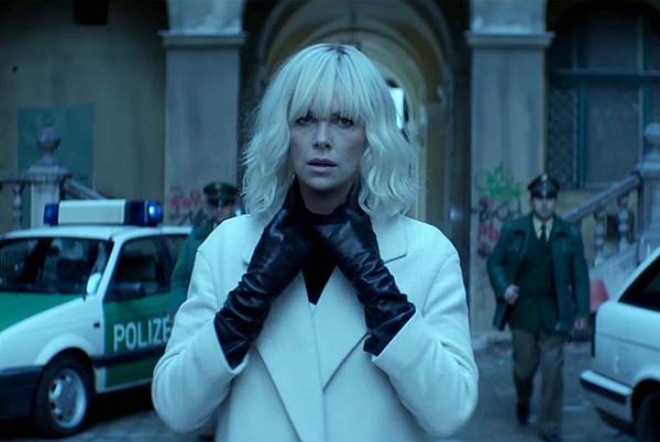 Atomic-Blonde-trailer.jpg Atomic-Blonde-trailer.jpg