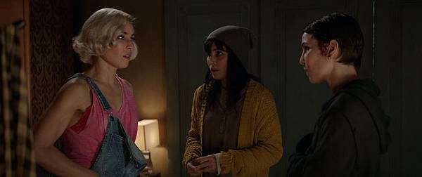 Noomi-Rapace-whathappenedtomonday.jpg Noomi-Rapace-whathappenedtomonday.jpg