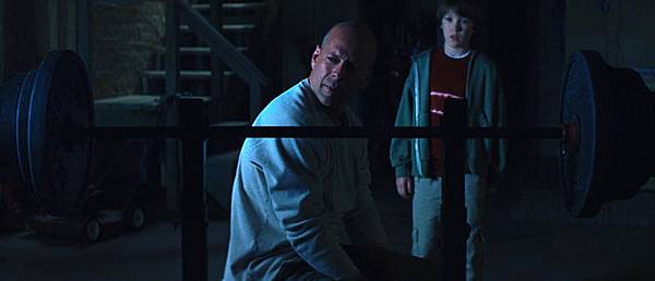 glass-unbreakable-actors.jpg glass-unbreakable-actors.jpg