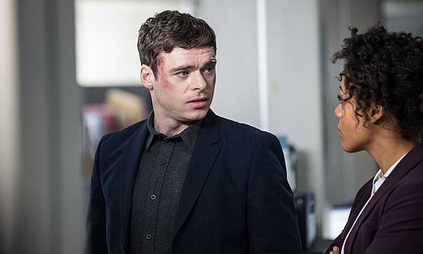 bodyguard-richard-madden-t.jpg