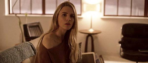 The-OA-Brit-Marling-3x7-700x300.jpg